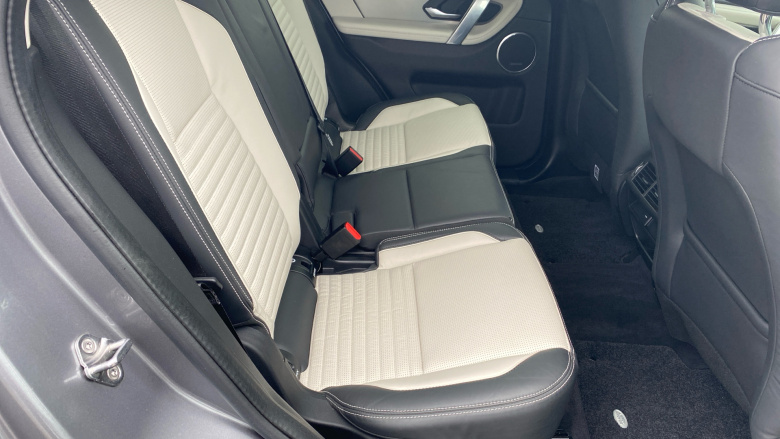 Land Rover Discovery Sport 2.0 D200 R-Dynamic HSE 5dr Auto [5 Seat] Diesel Station Wagon